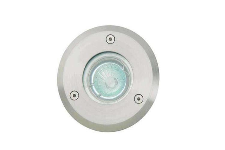 采用高速強磁電機，確保在極低水壓的情況下正常驅動發電機供高亮LED正常發光