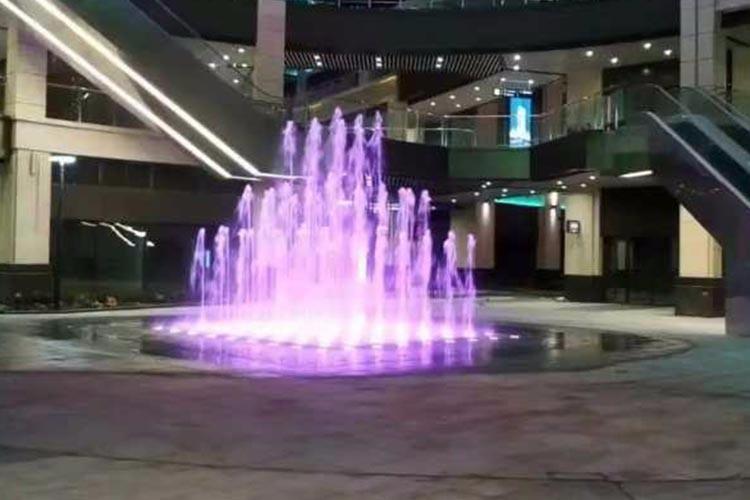 臨沂市豪森麗都商業廣場矩陣式旱噴