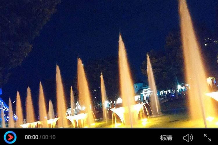 河南省丹江大觀苑5A級景區80米吶喊噴泉 (2)