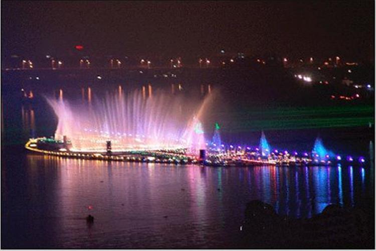 加點創意設計元素 讓漂浮噴泉更出彩