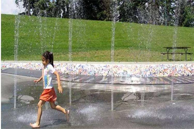 音樂噴泉、程控噴泉、體感噴泉等新穎奇特自動噴泉景觀的應用也隨之日益廣泛