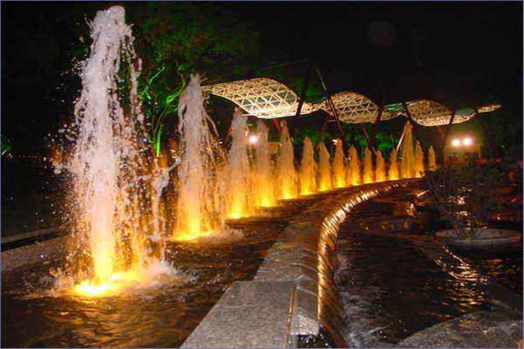 集成是音樂水景噴泉系統的首要問題，也是較關鍵的技術