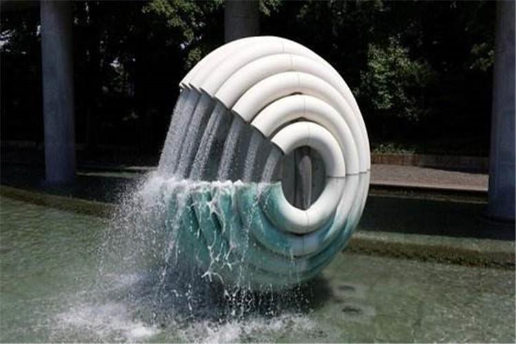 公園噴泉設備經常是在水下工作的，所以不可避免的會產生各種污漬